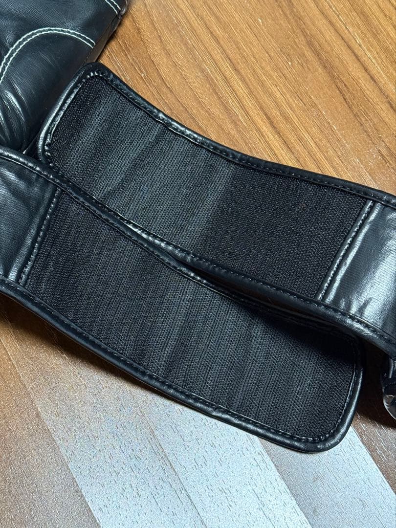 Windy ボクシンググローブ 黒 16oz 16オンス