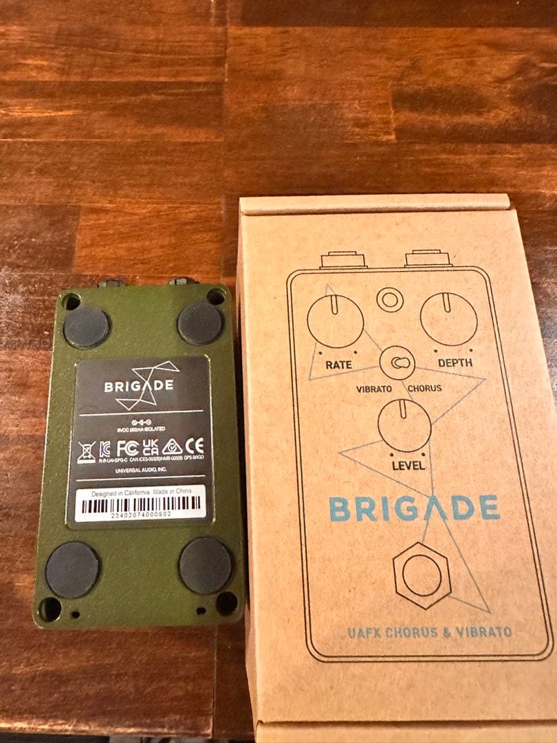 ギター UAFX BRIGADE Chorus & Vibrato