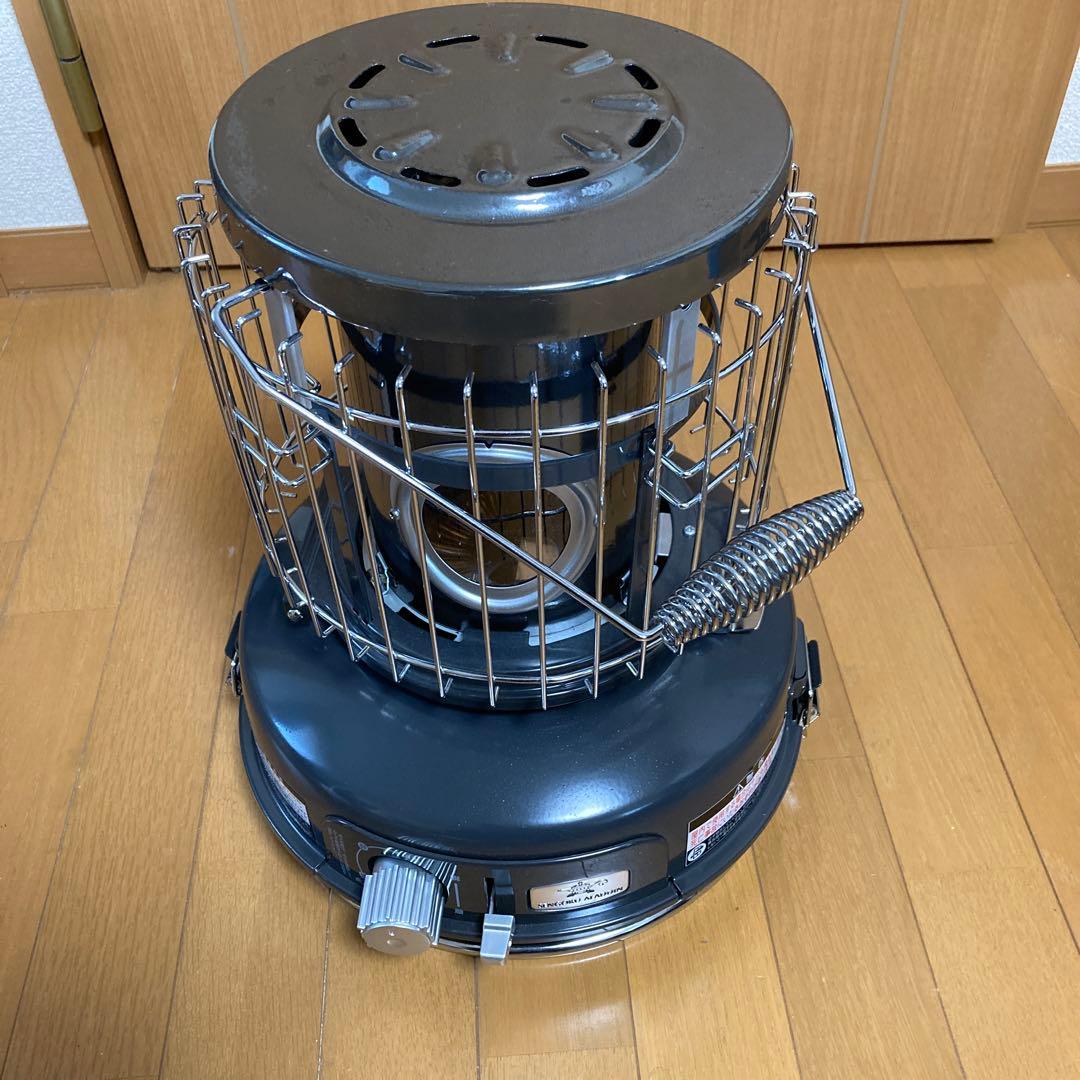 アウトドア仕様アラジンカセット式ガスストーブ