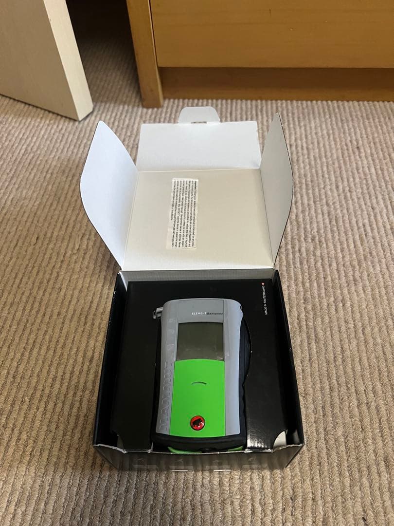 雪山雪崩対策　三種の神器 セット ビーコン　スコップ　ゾンデ棒