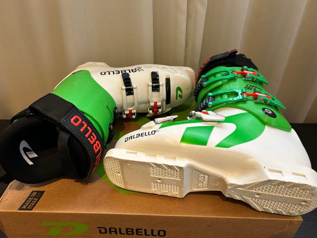 DALBELLO ダルベロ DRS 90 LC UNI スキーブーツ