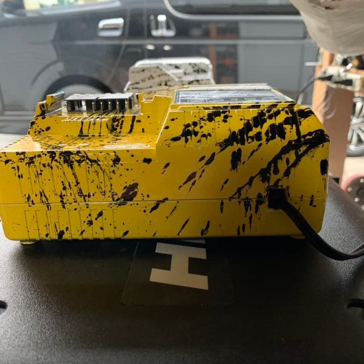 HIKOKIカスタム充電器