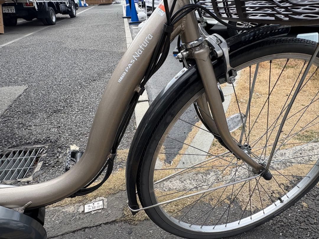 中古YAMAHA電動アシスト自転車　8.7Ah 大阪　017番