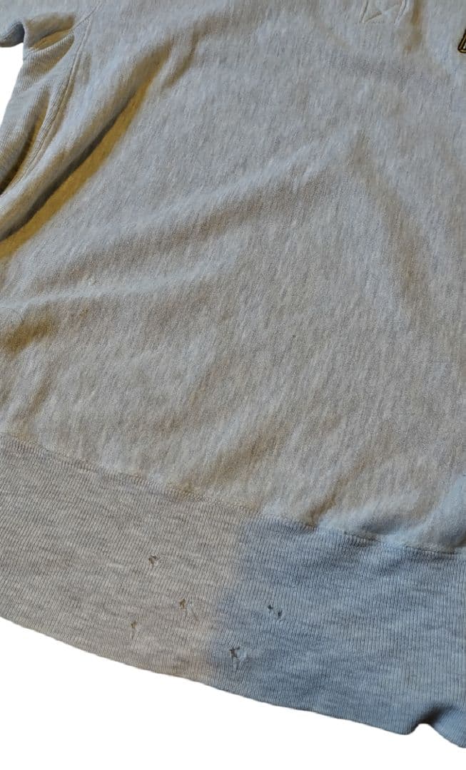 90s リバースウィーブ　チャンピオン　ハーフスナップボタン　ワンポイント　ボロ