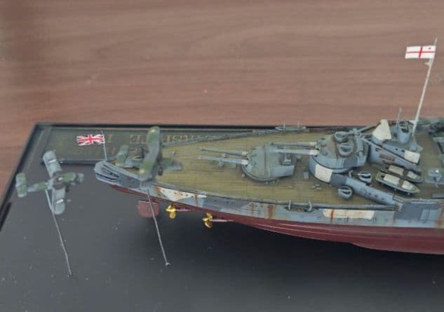 トランペッター 1/700 イギリス海軍 戦艦 ウォースパイト