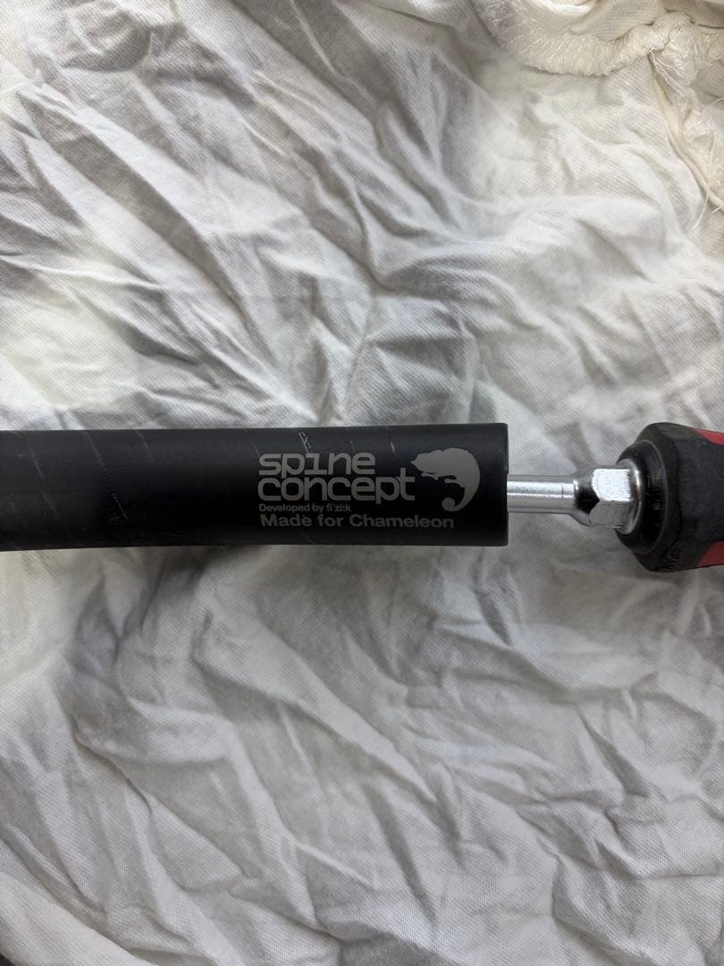 フィジーク　Spine Concept Chameleon ハンドル