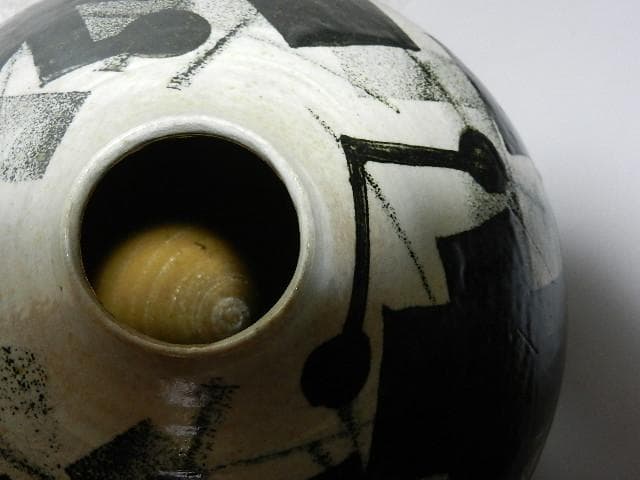 京焼　伝統工芸士「河島浩三」作　大型花瓶（高２７．５㌢、胴３０㌢、重５．８㌕）