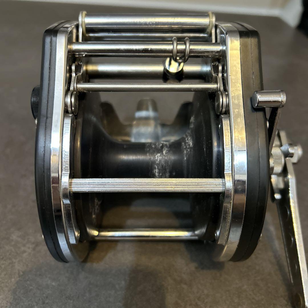 ダイワ ST-500 スーパーダイナミック 両軸リール