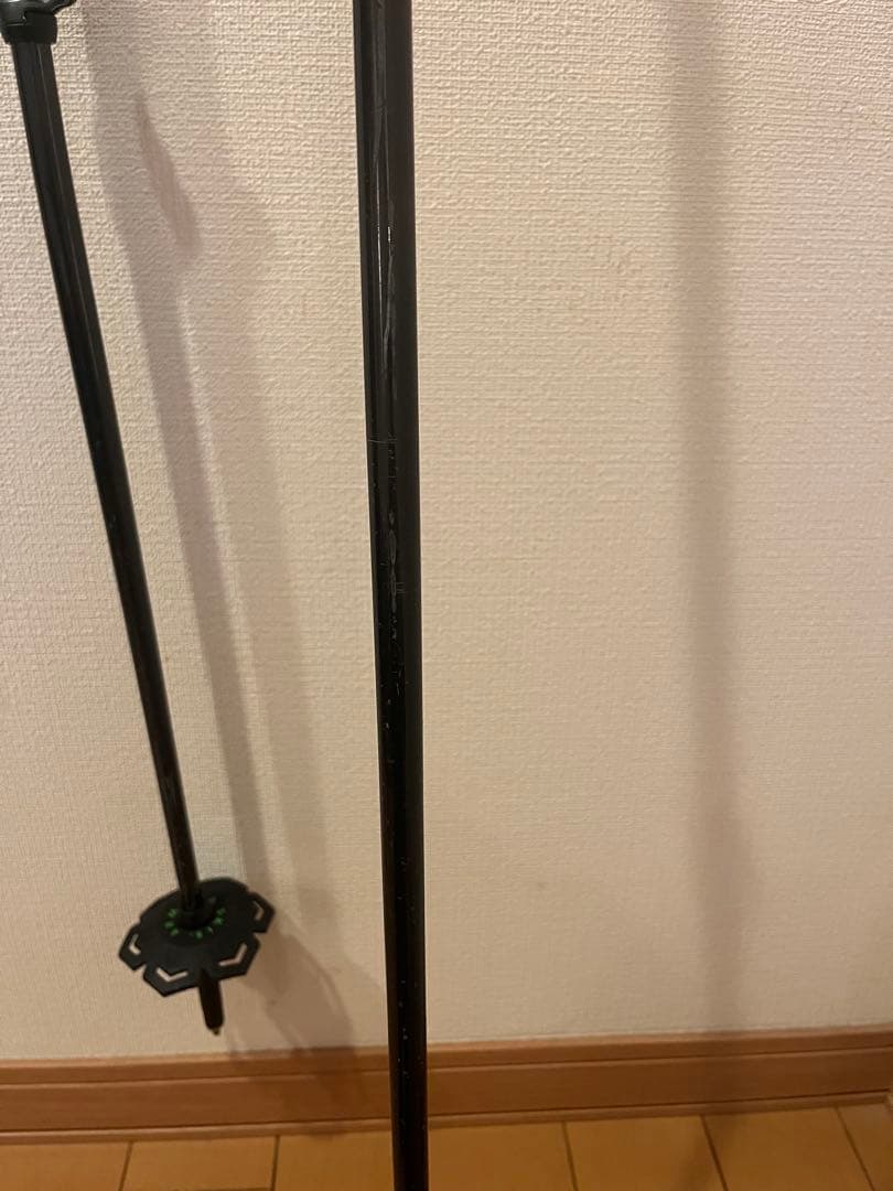 ARMADA 2022-23 カーボンアジャスタブルポール