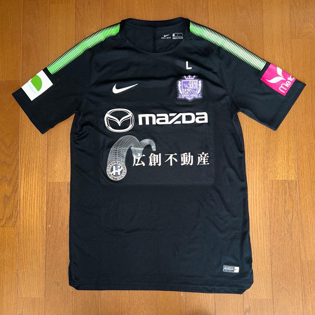 サンフレッチェ広島 支給品シャツ