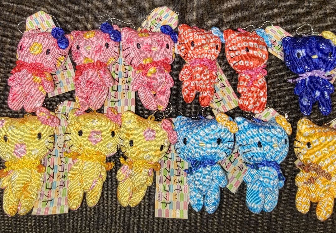 ハローキティ　ちりめんマスコット ストラップ