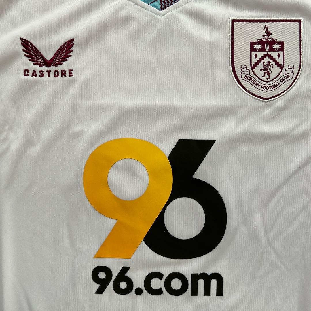 正規品新品☆バーンリーFC24/25サードユニフォームXLサイズ☆カストレ