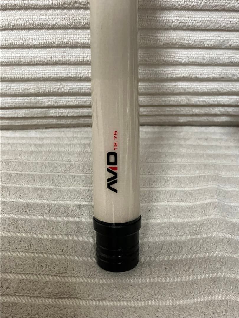 キューテック　AVID ビリヤードキュー