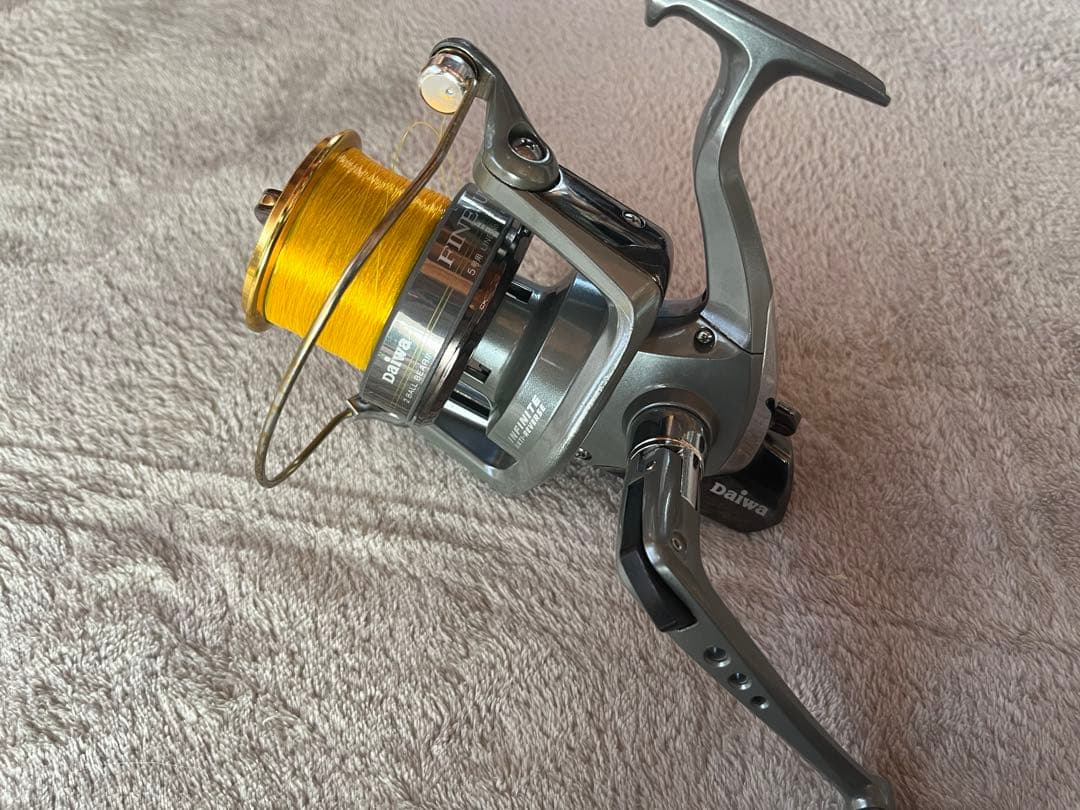 ダイワ ファインサーフ 30