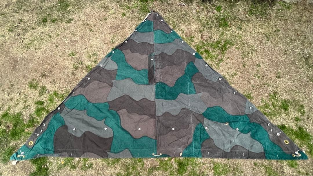 スウェーデン軍 三角 軍幕 USED（良好）　（リネン×コットン混紡）②