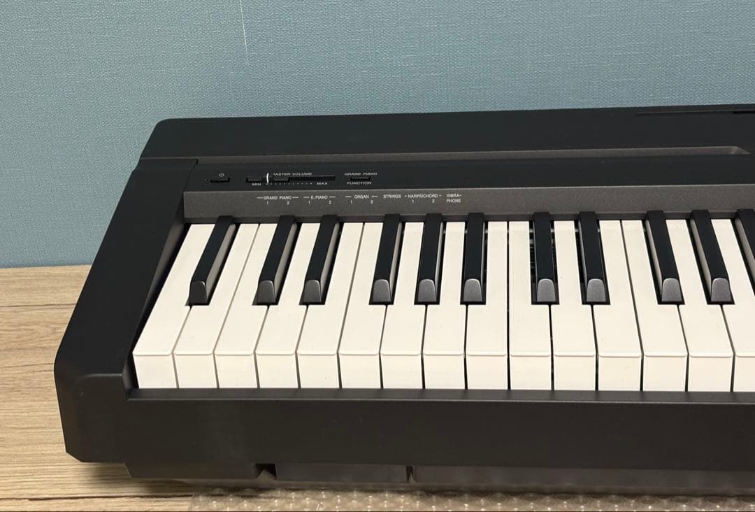 ヤマハ 新品未使用品　P-45B 88鍵盤　フットスイッチ、付属品全てあり