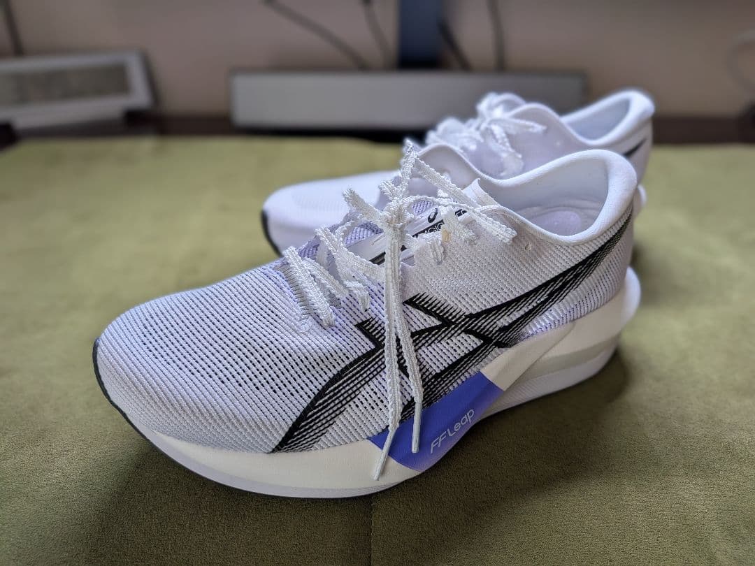 asics マジックスピード5 25.5cm