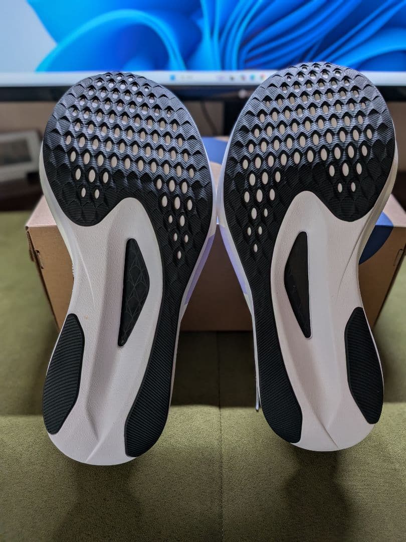 asics マジックスピード5 25.5cm