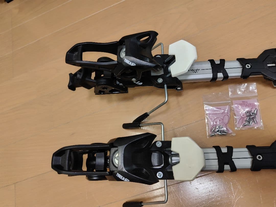 チロリア　アンビション10