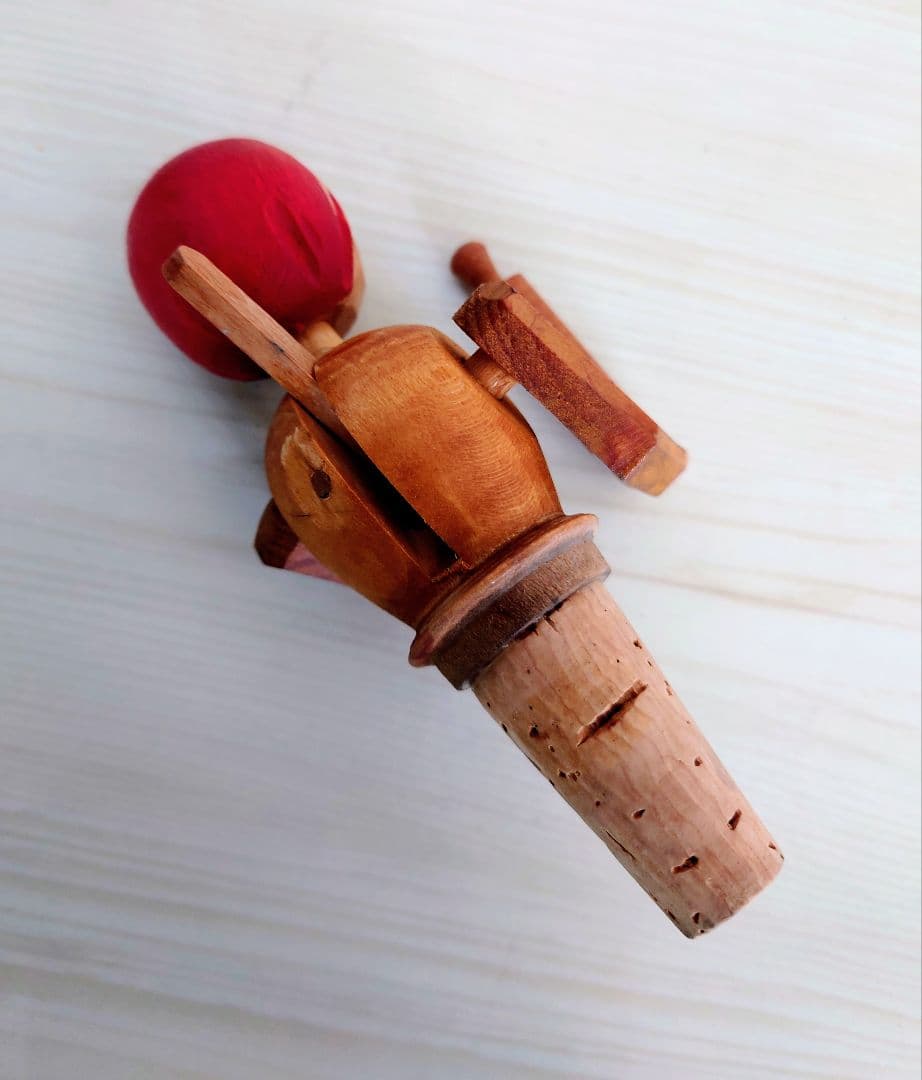 アンティーク　木彫り　人形からくり ボトルストッパー　4個