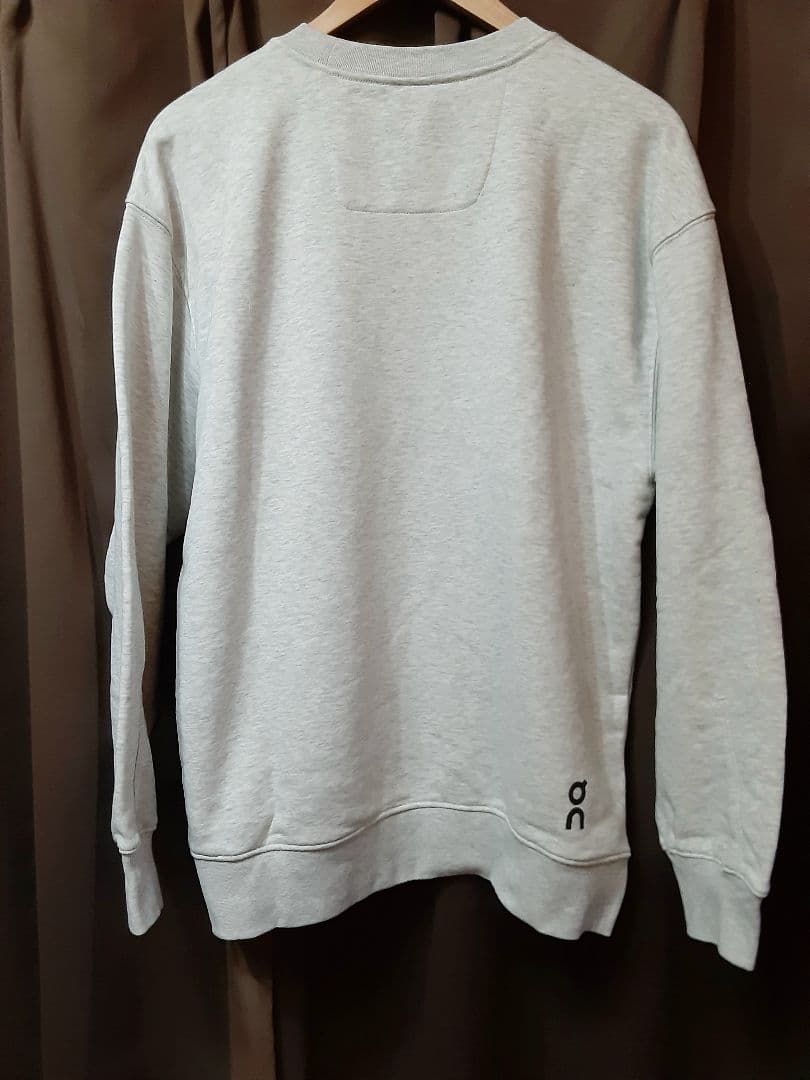 On オン Club Crew スウェットシャツ