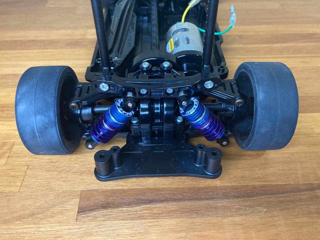 タミヤ　ラジコン　TT-02 イーグル模型　ダンパー付き