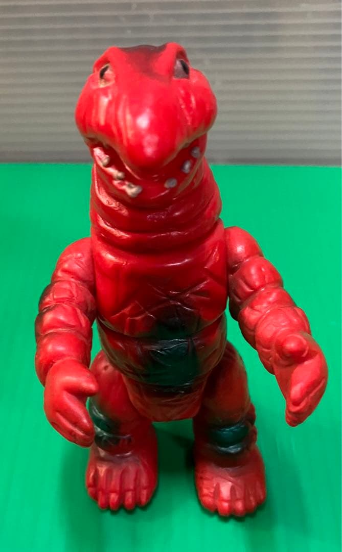 デットン　ブルマァク製　ミドルサイズソフビ