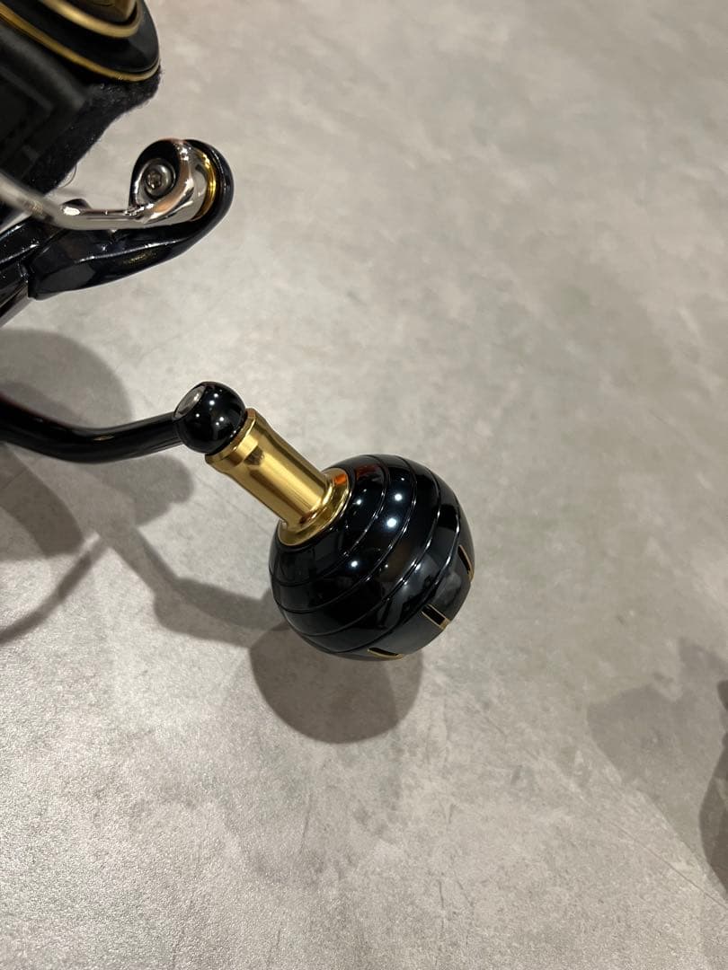 特価！　早い者勝ち！！極美品！！！ダイワ　23ソルティガ 6000-H