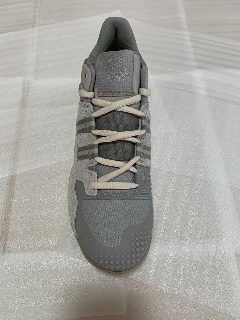 テニスシューズ　ニューバランス限定モデル　UCHCOCOH