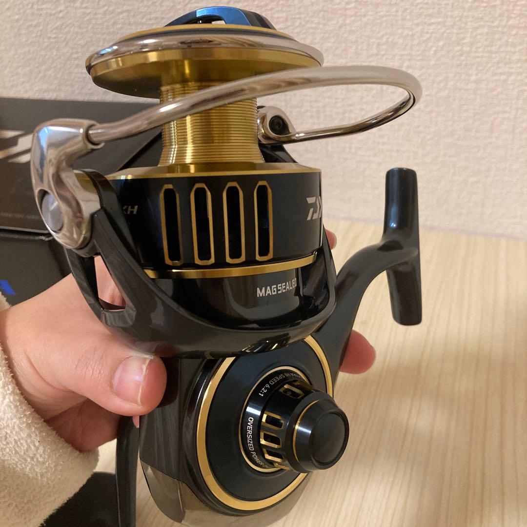 DAIWA 25ソルティガ 14000-XH スピニングリーフ