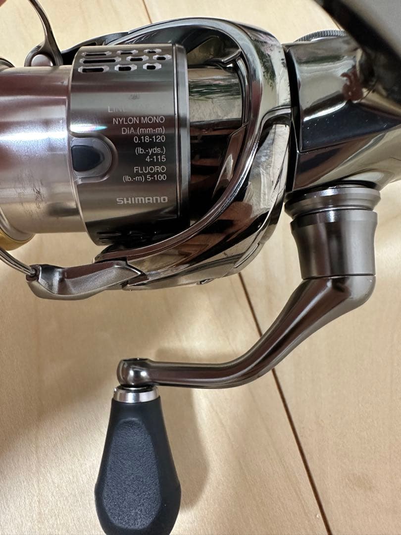 リール 18 STELLA 2500S