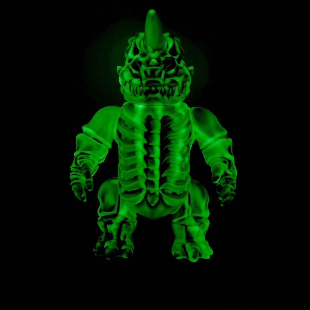 スカルトイズ ドクロザウラー 蓄光二重成型Ver.