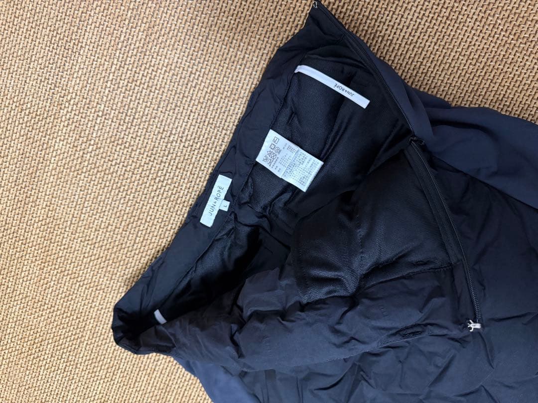 新品★ダウン90%★JUN&ROPE スカート黒