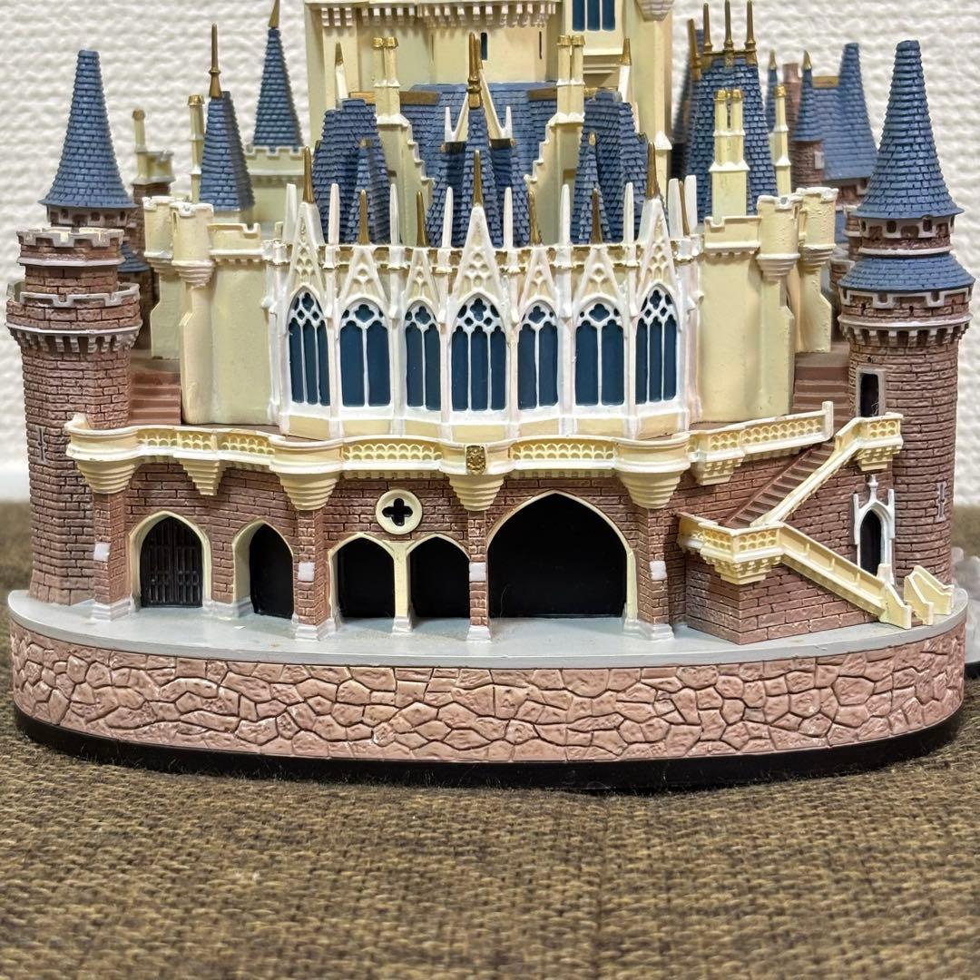 【超激レア!】海洋堂 シンデレラ城 ディズニーリゾート 30周年 スタチュー