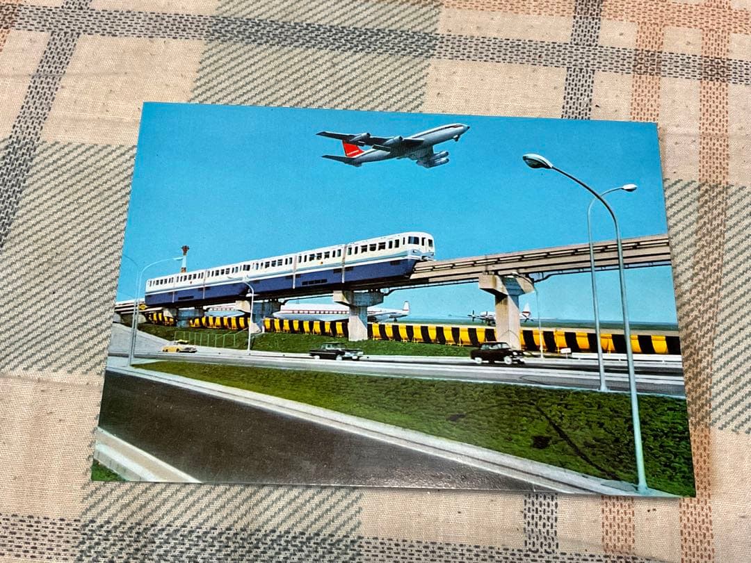 1950年から1960年代と思われる　羽田空港の絵葉書。【昭和ノスタルジー】。