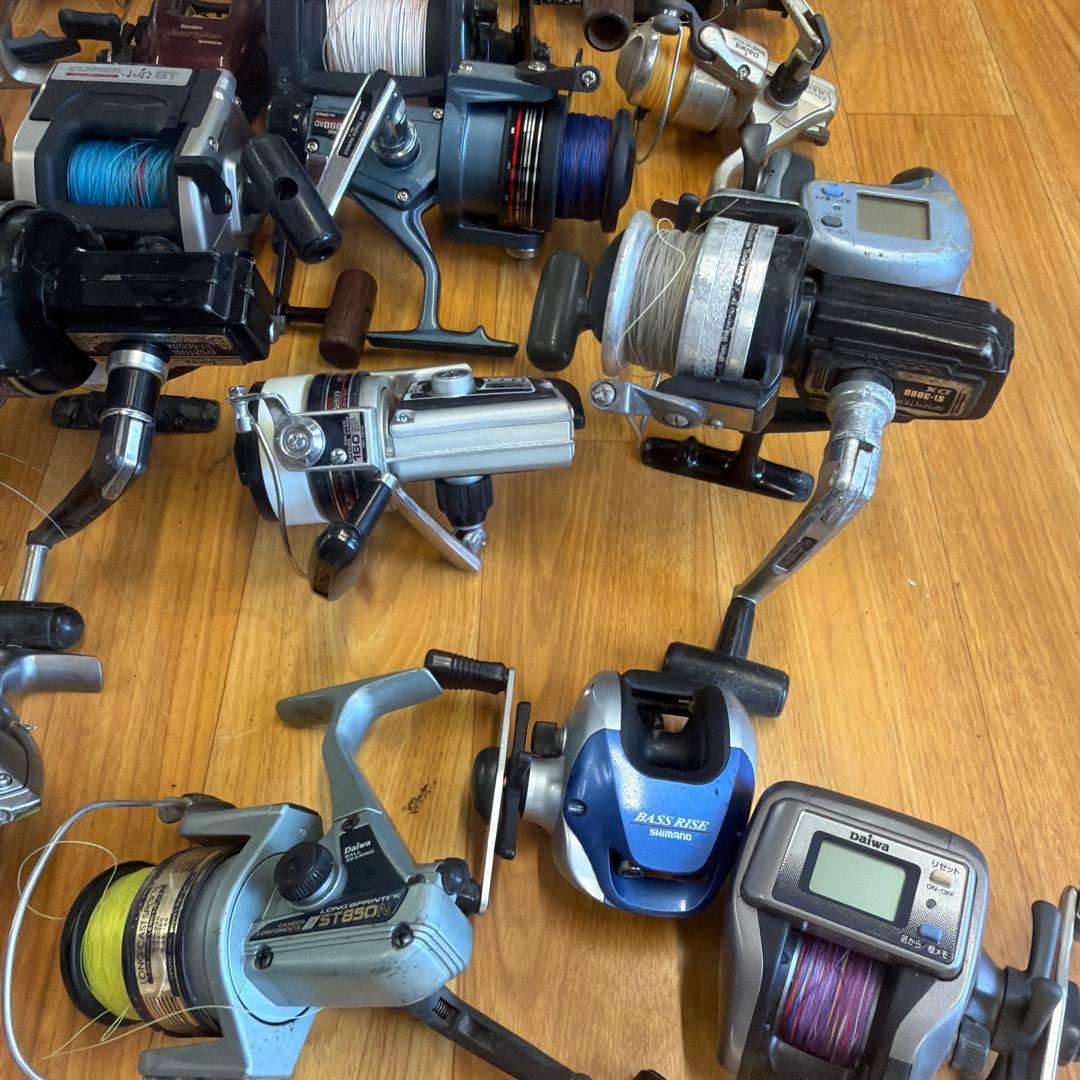 リール おまとめ 21台 動作未確認DAIWA SHIMANO など