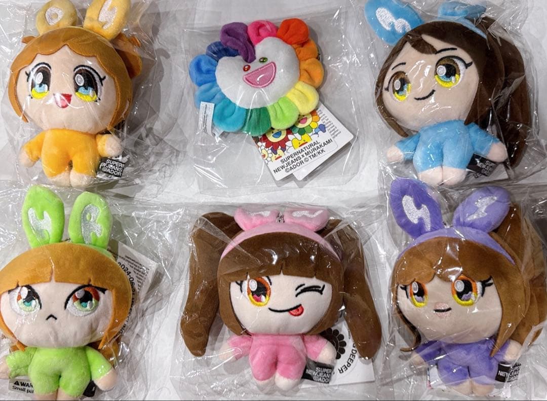 NewJeans ぬいぐるみ　キーリング　コンプセット　ハニ　ヘリン　ミンジ