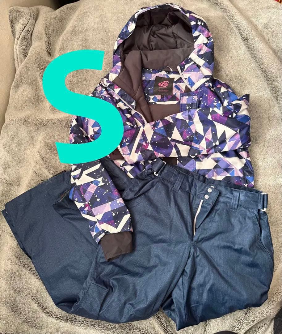 【S】スキースノーボードウェア上下 レディース 防水 防寒 紫 青 白 フード付