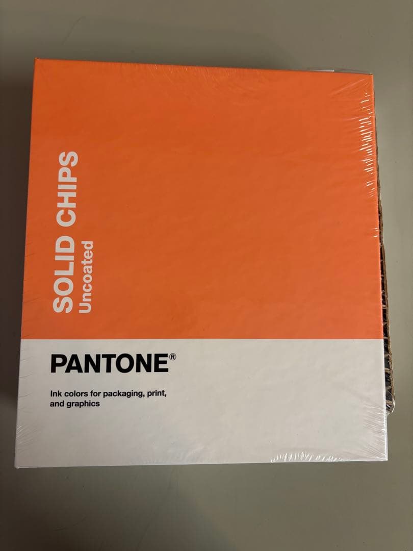 画材 PANTONE SOLID CHIPS Uncoated