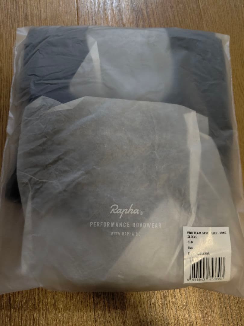 【未使用品】ラファ　プロチームベースレイヤー　①