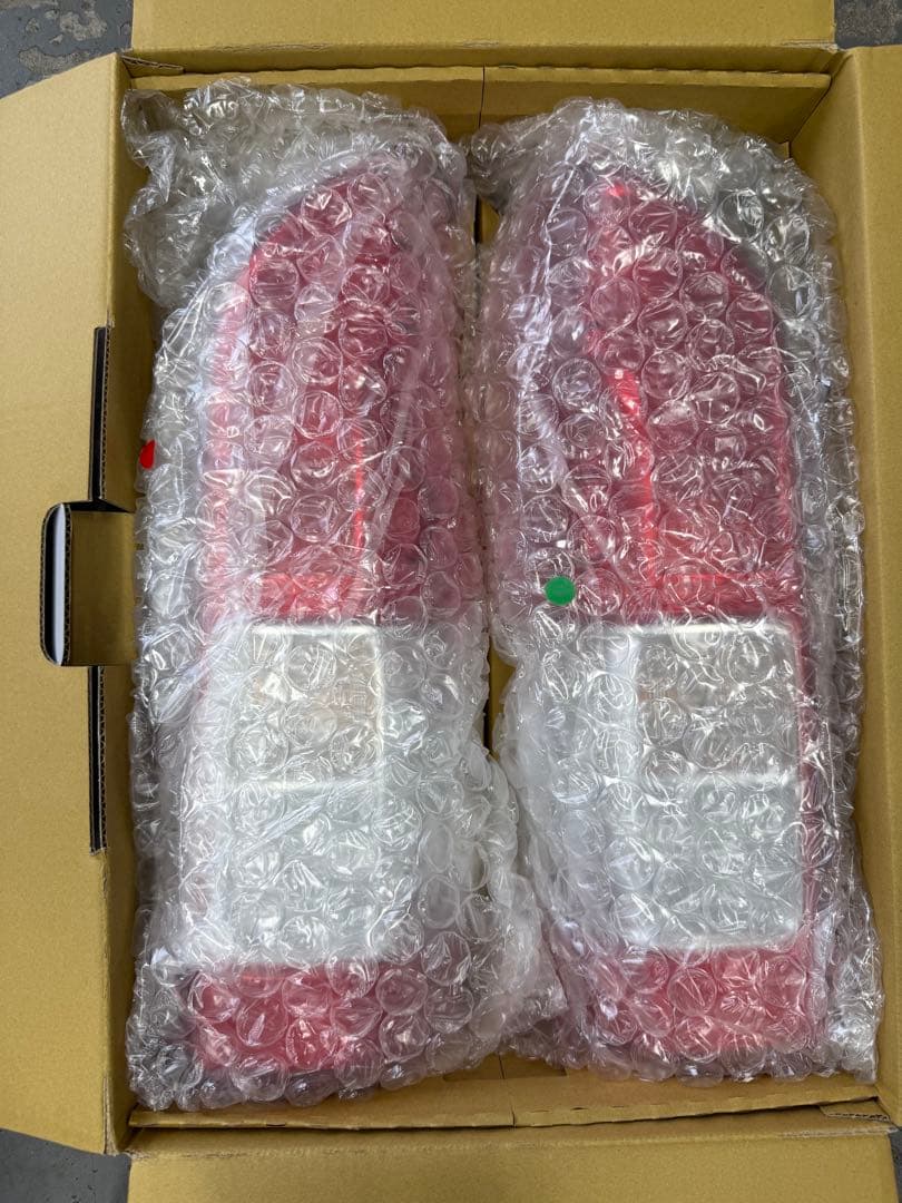 ハイエース ダークプライ厶 純正テールランプ 新車外し