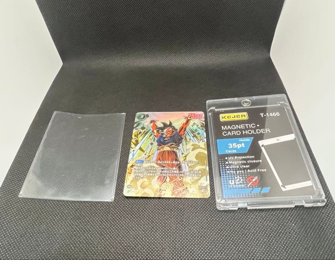 アルティメットバトル　悟空　マグネット式カードホルダー付き③