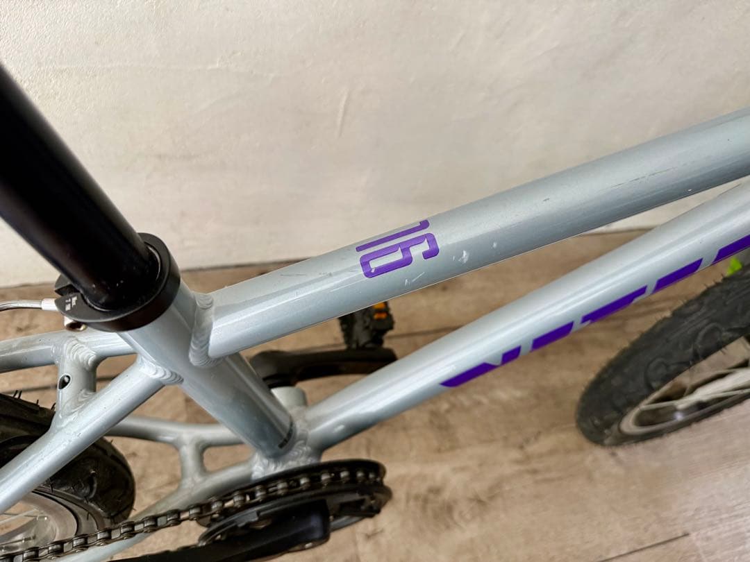 Vitus 16インチ 子供用自転車　引取り限定