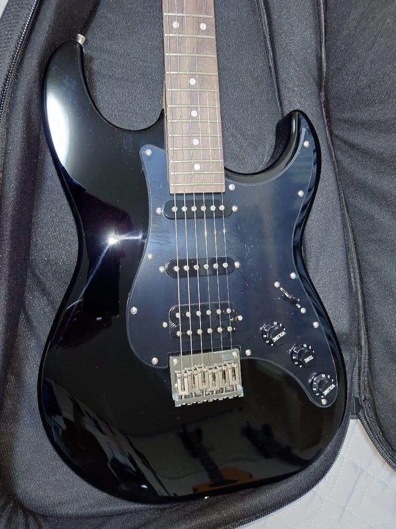 PEOZ / TR3　スマートギター　【別売ケース付】