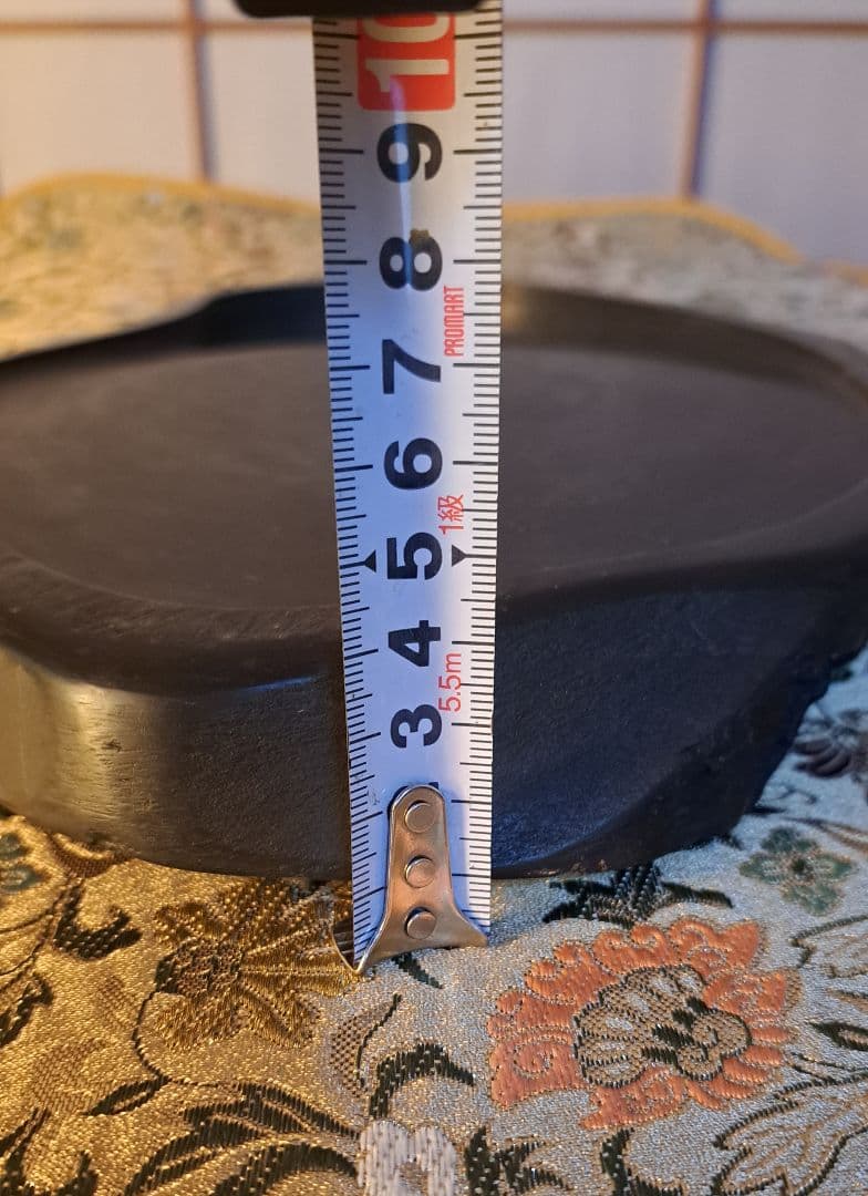 【雨畑真石】大型(30cm超)硯　秀峰作