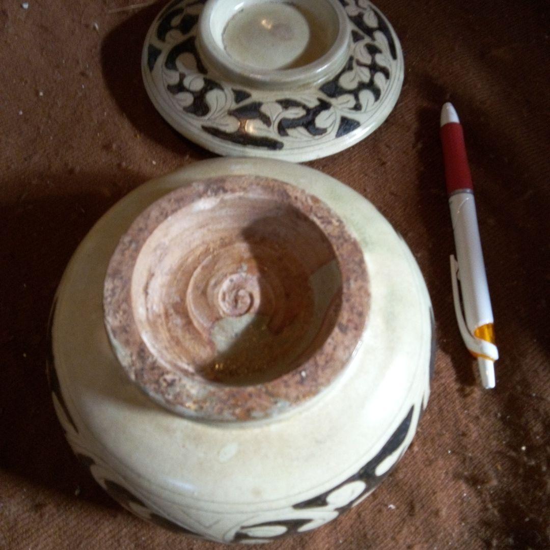 中国陶磁器　磁州窯　合子