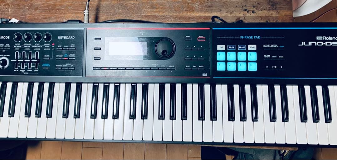 Roland JUNO-DS61 電子ピアノキーボード美品　動作確認済み　DAW
