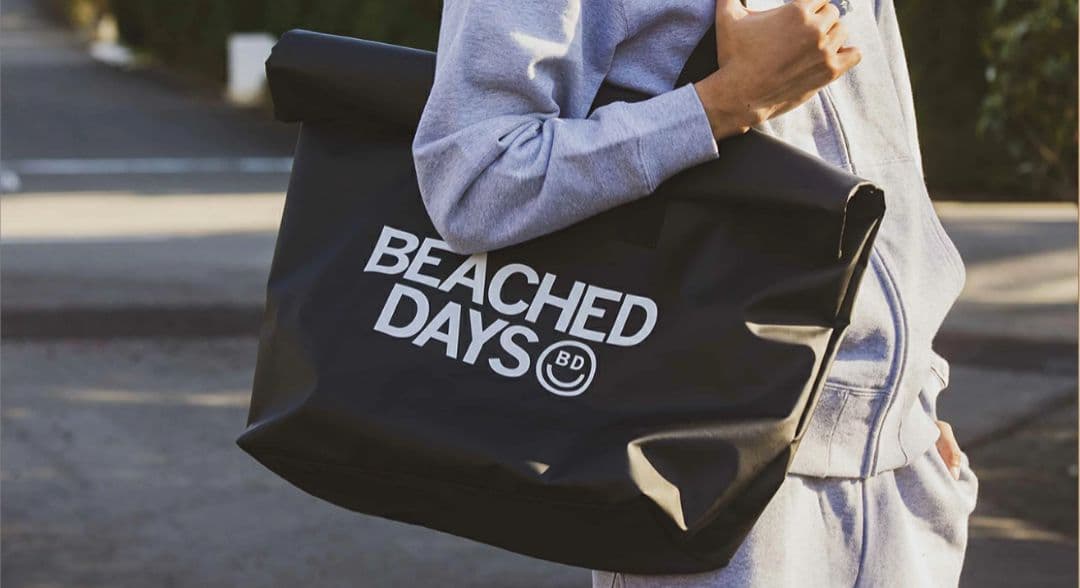 BEACHED DAYS　ビーチドデイズ　ウェットバック　ウェットスーツ