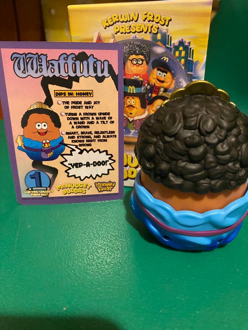 マクドナルド ハッピーミールトイ　カーウィンフロスト ナゲットバディーズ