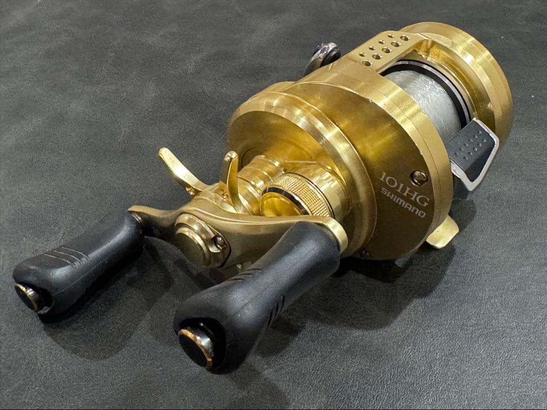 シマノ15カルカッタコンクエストCalcutta Conquest 101HG
